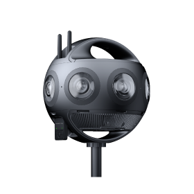 Insta360 TITAN